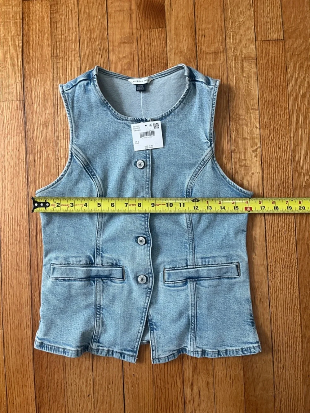 Light Wash Denim Button-Front Vest - NWT - Picture 2 of 3